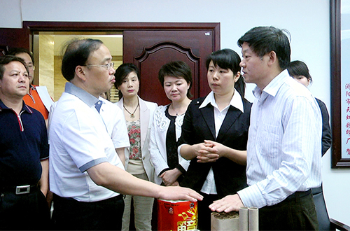 省科技厅彭厅长一行来我司调研指导工作
